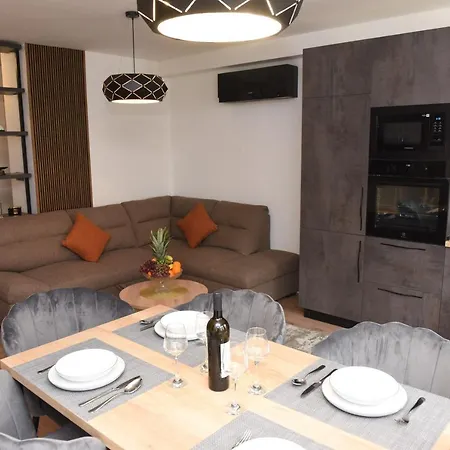 Apartment Navigo Ploce (Dubrovnik-Neretva)