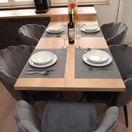 Navigo Apartment Ploce (Dubrovnik-Neretva)