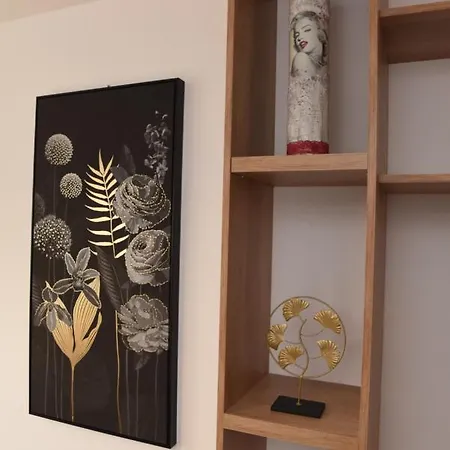 Navigo Apartment